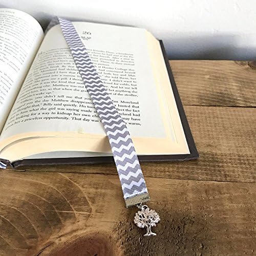 Book Buckle Bookmark (Large, Gray Chevron)