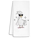 RTXLEZM Funny Gifts Duck Bathroom Bath Towels,Duck Gifts for Women, Trendy Preppy Cute Farm Animals Decorative Hand Towels for Bathroom Washroom Restroom, 16x24 Inch