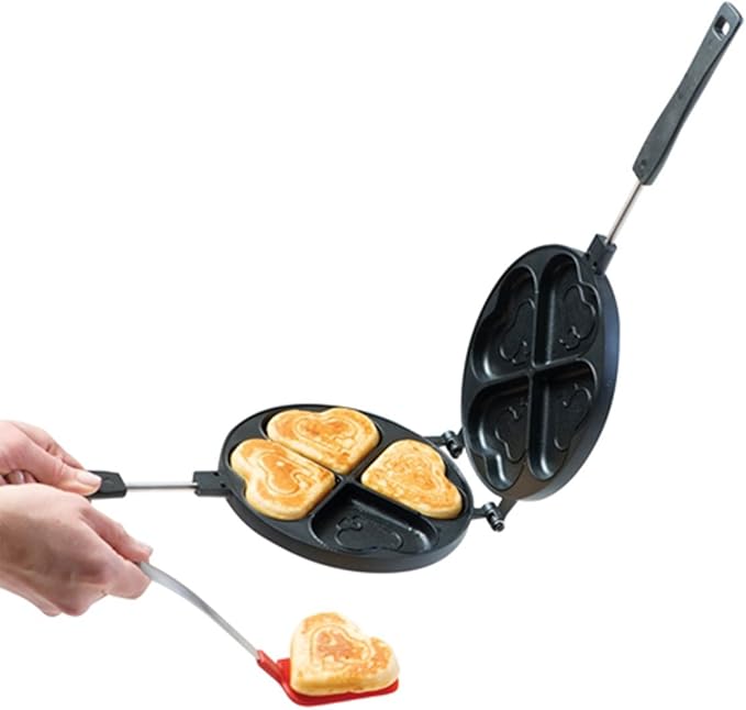 PANCAKE PAN HEART SHAPE Amazon.co.uk Kitchen & Home