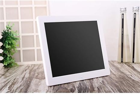 Amazon Co Jp 電子フォトフレームデジタルフォトアルバム 12インチデジタルフォトフレーム1024 768ピクセル高解像度ledスクリーン1080 P Hdビデオ再生オートオン オフタイマーリモコン付き ディスプレイスタンドスライドフォトムービーミュージック Color White