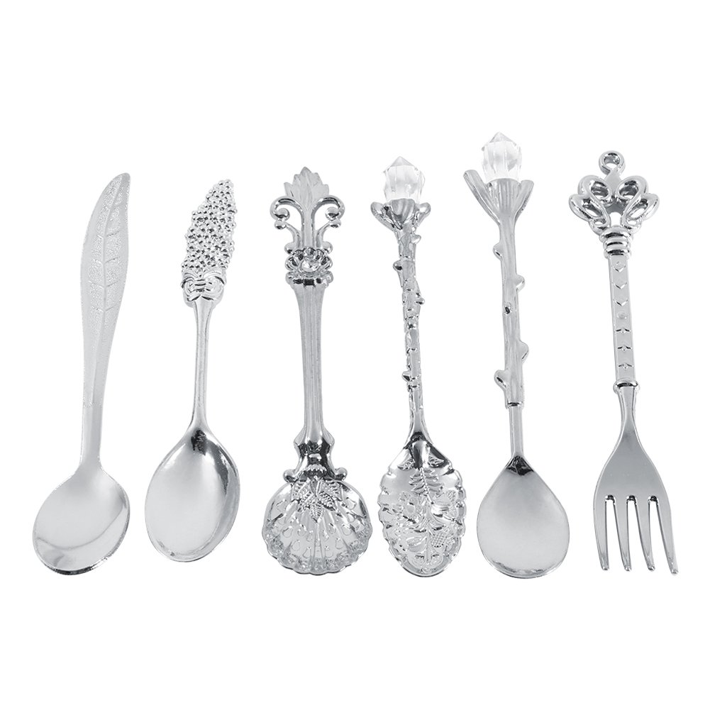 Carved Vintage Spoon Set，Fdit Cutlery Set of 6 Vintage Spoons Royal Tableware Spoons Metal Mini Carved Fruit Spoon for Kitchen Dining Room