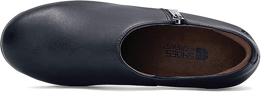 best women's shoes for hospitality