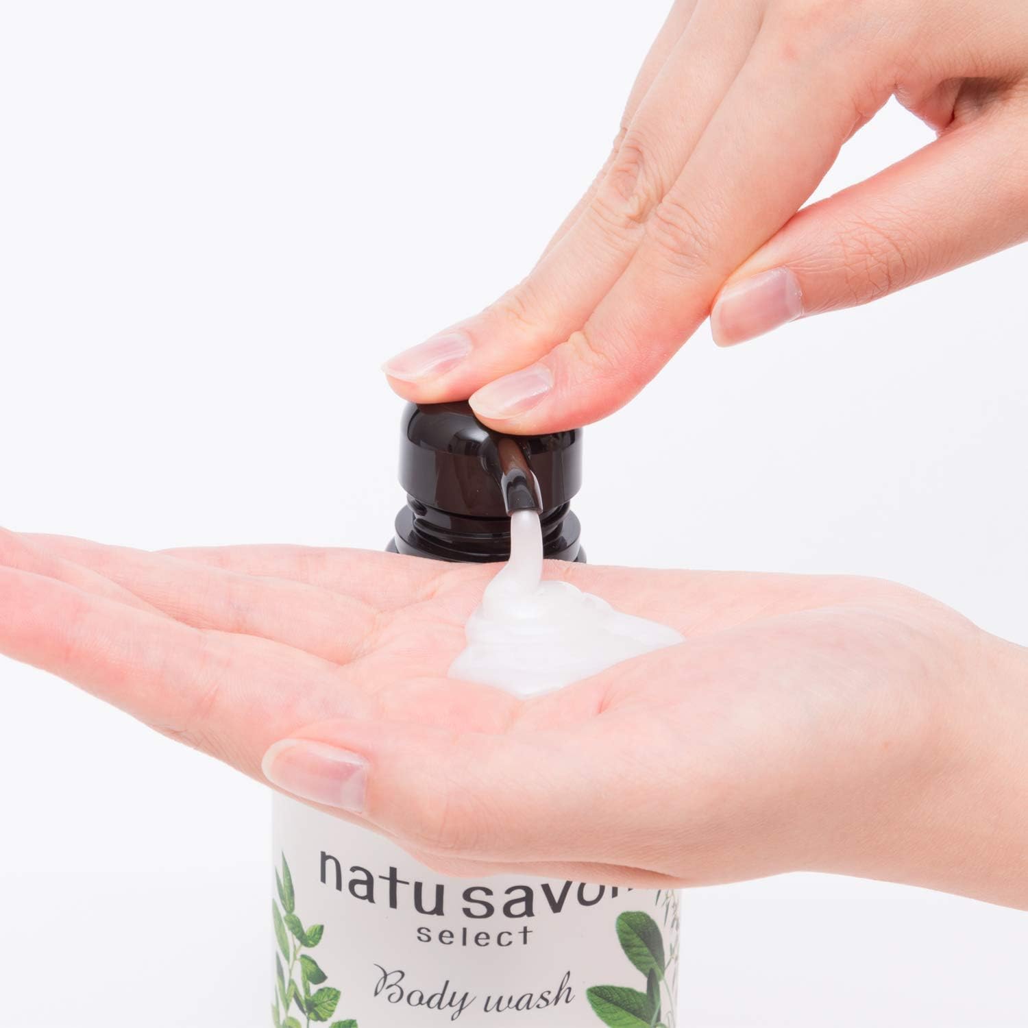 Amazon Kose ソフティモ ナチュサボン セレクト ホワイト ボディウォッシュ リッチモイスト ソフティモ ビューティー 通販