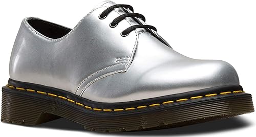 dr martens painting shoes