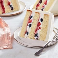 Berry Chantilly Cake: Large - Serves 12