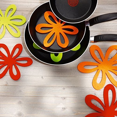 COLORFUL 14 PIECE FELT FLOWER PAN SEPARATORS by PAN SEPARATORS