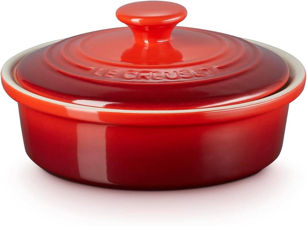 Le Creuset Camembert Baker Cerise Stoneware 71019580600000
