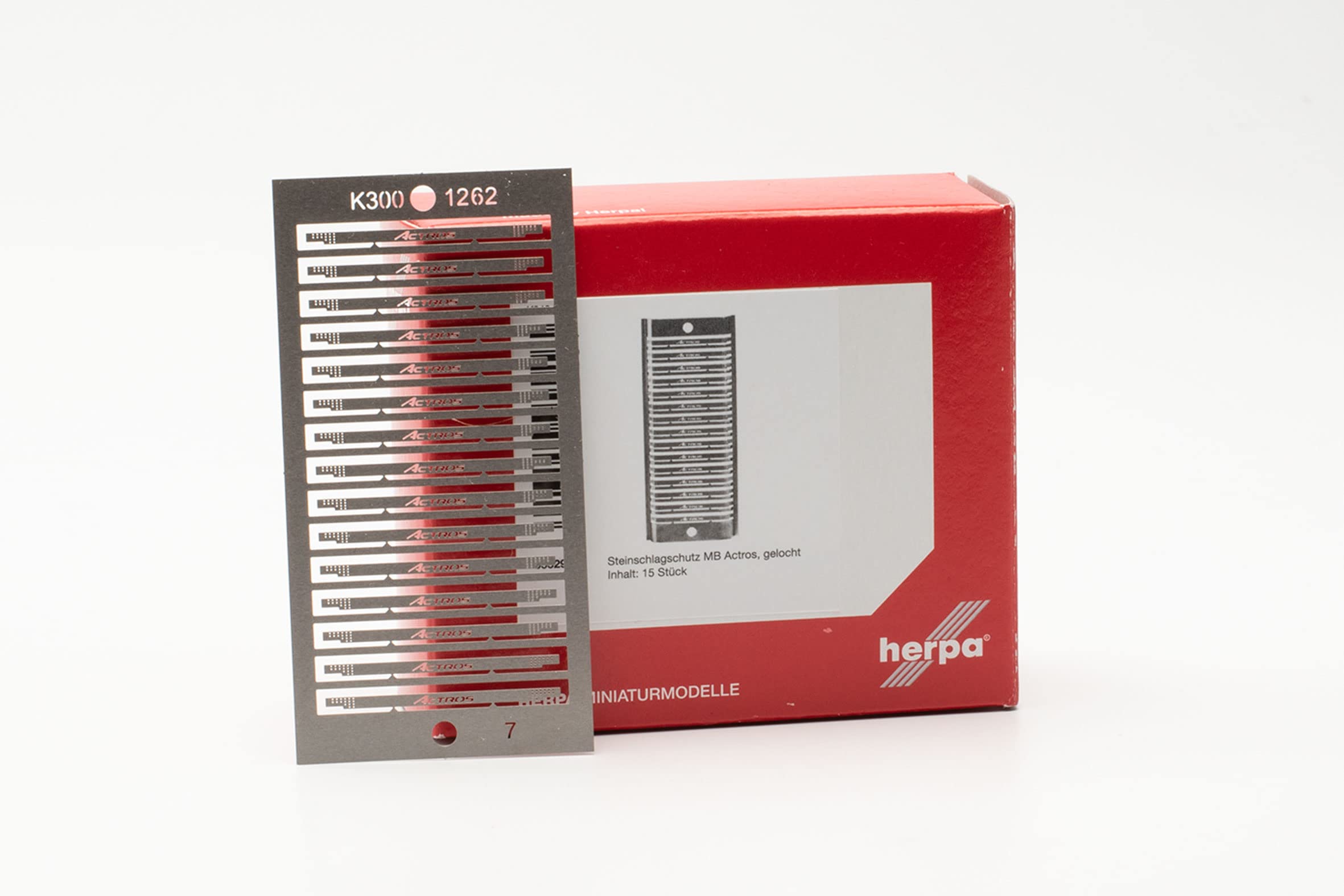 herpa 055291 Stone Chip Protection Perforated Mercedes-Benz Actros (Pack of 15) Crafts, Accessories, Model Making, White