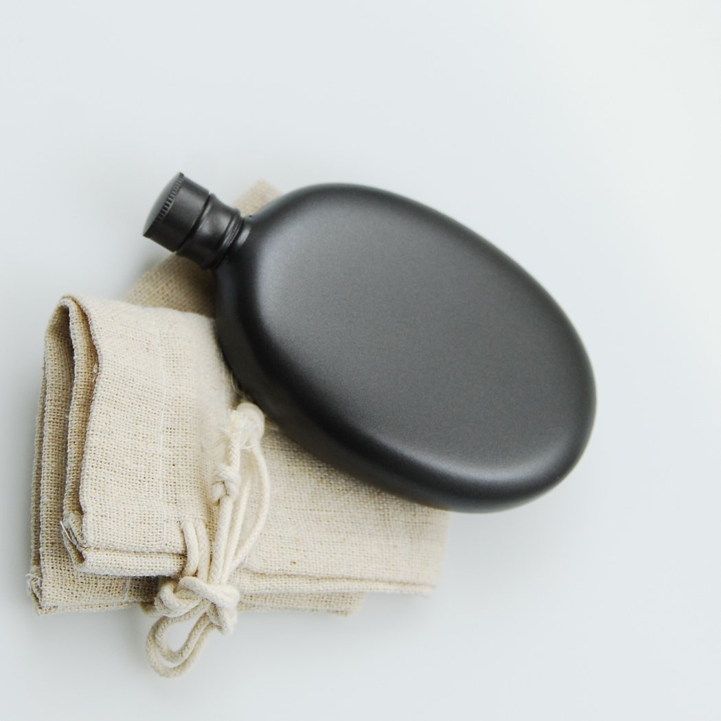 iSavage 3oz 18/8 Stainless Steel Oval Shaped Hip Flask, Popular Gun-Black Painting-YM803