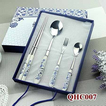 Wuyulunbi Jeu De Table Bleu Et Blanc Cuillere Fourchette Et Couteau Poignee En Ceramique Vaisselle En Acier Inoxydable Baguettes Quatre Jeux F Amazon Fr Cuisine Maison