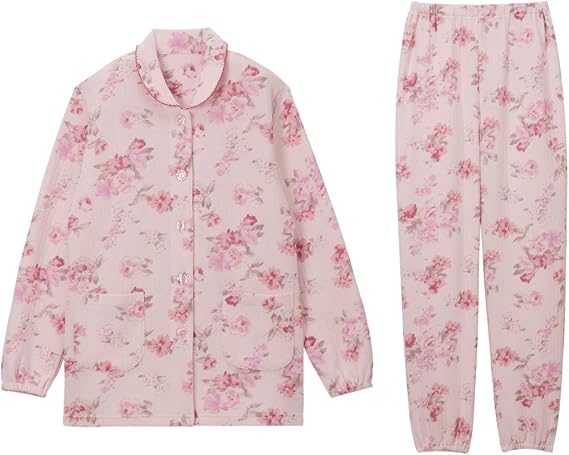 Amazon Co Jp パジャマ レディース 長袖 秋冬 秋 冬 あったか 女性用 前開き M L 花柄 柄 フラワープリント 身長 低い 低身長 ポケット付き ゴム交換可能 おしゃれ かわいい 大人 ピンク パープル 小柄な私のふんわりキルト暖かパジャマ ピンク系 Mp 服 ファッション小物