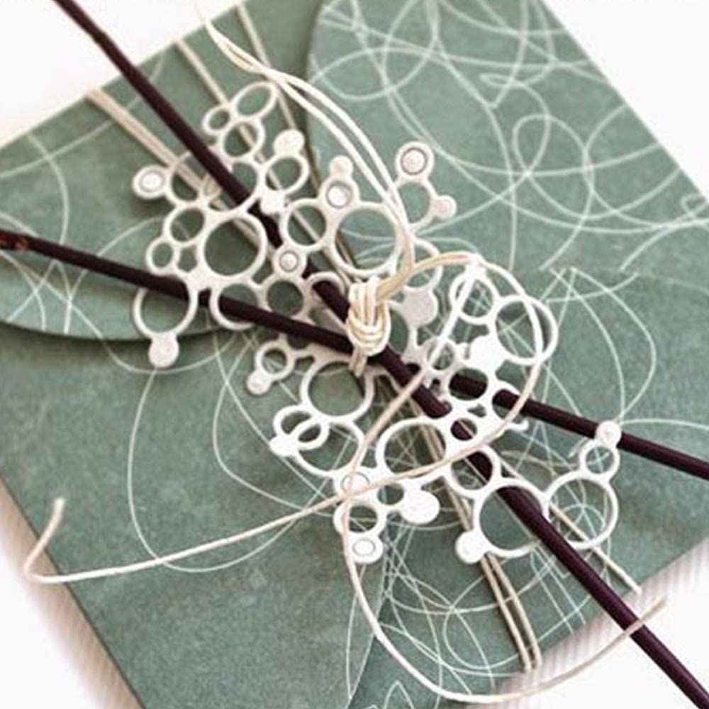 Circle Bubble Cutting Dies for Card Making，Cutting Dies Cut Stencils for DIY Scrapbooking Photo Album Decorative Embossing Paper Dies for Card Making Templated+Cute Brooch Pin