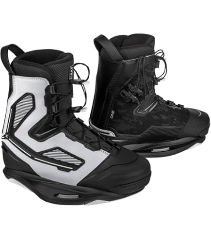 ✨美品✨2022年モデル⭐︎ RONIX RXT REDBULL JP 27 Ronix RXT Wakeboard Boots - 2022 Red Bull Edition