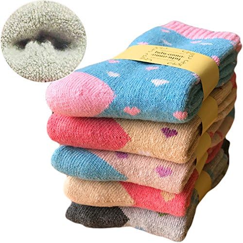 5 Pairs Womens Heart Printed Winter Casual Soft Warm Thick Knit Wool Crew Socks,One Size(5-9),Multicolor