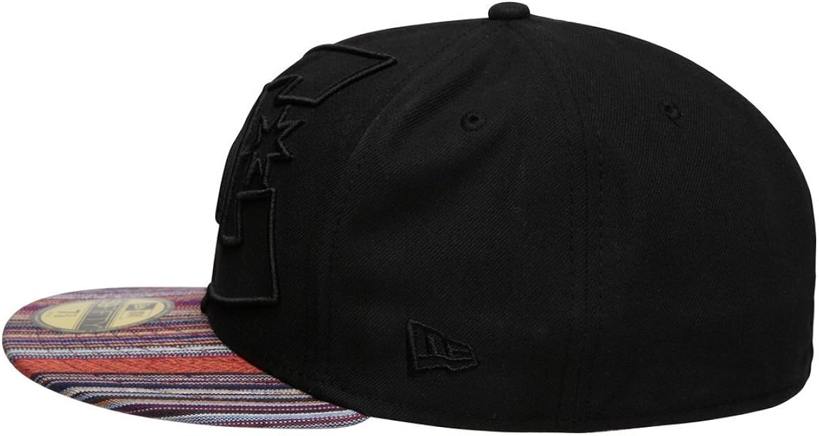 DC Men's Coverage II New Era Hat: Clothing