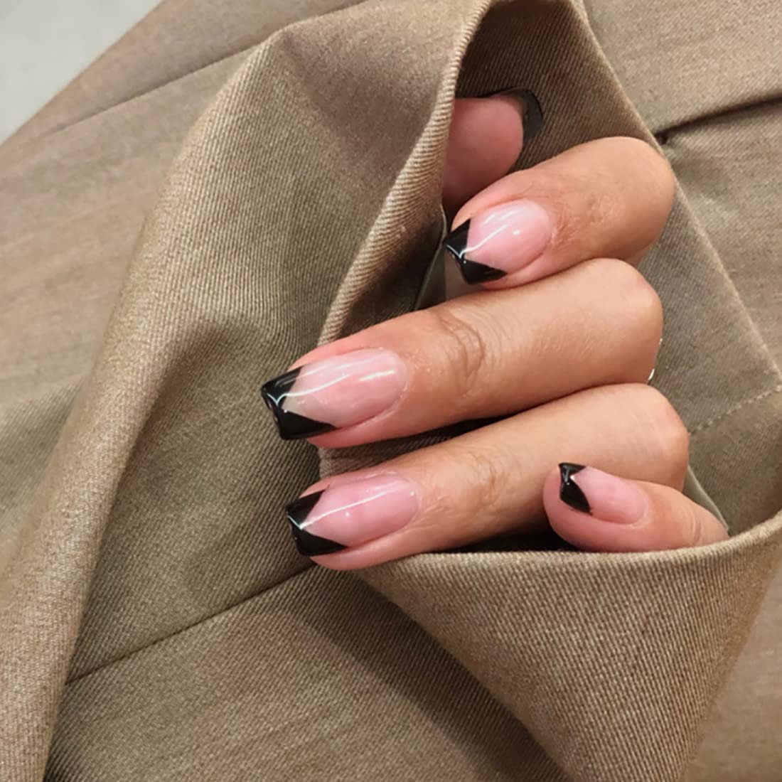 24Pcs Glossy Black Press on Nails V-Shaped French False Nails Full Cover Clear Nails Square False Nails for Women and Girls