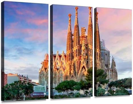 Amazon Co Jp バルセロナのサグラダ ファミリア聖堂 イルミネーション カタルーニャ州 サグラダ ファミリア スペイン バシリカ ユネスコ 世界遺産ポスター パネル 現代壁の絵 壁掛け 部屋飾り 背景絵画 壁アート 完成品 3枚セット すぐ飾る ホーム キッチン