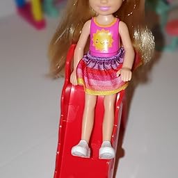 Amazon.com: Juego de muñeca y escuela Barbie Club Chelsea, rubio de 6 pulgadas, con accesorios, regalo para niños de 3 a 7 años: Toys \u0026 Games