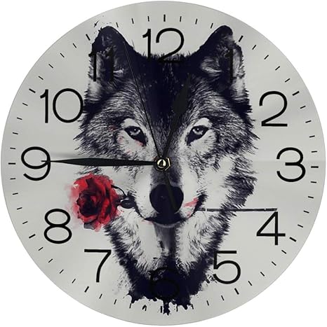silent clock with wolf silent clock with wolf