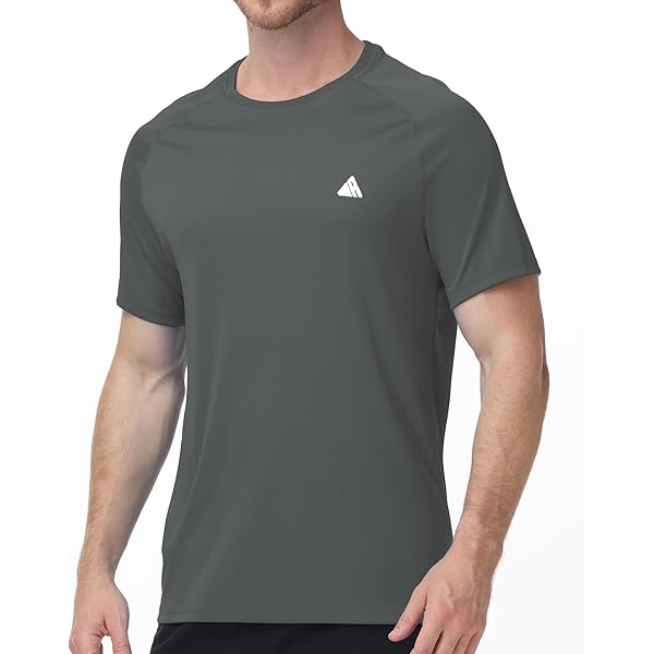 nike men's upf 40 short sleeve rashguard swim tee