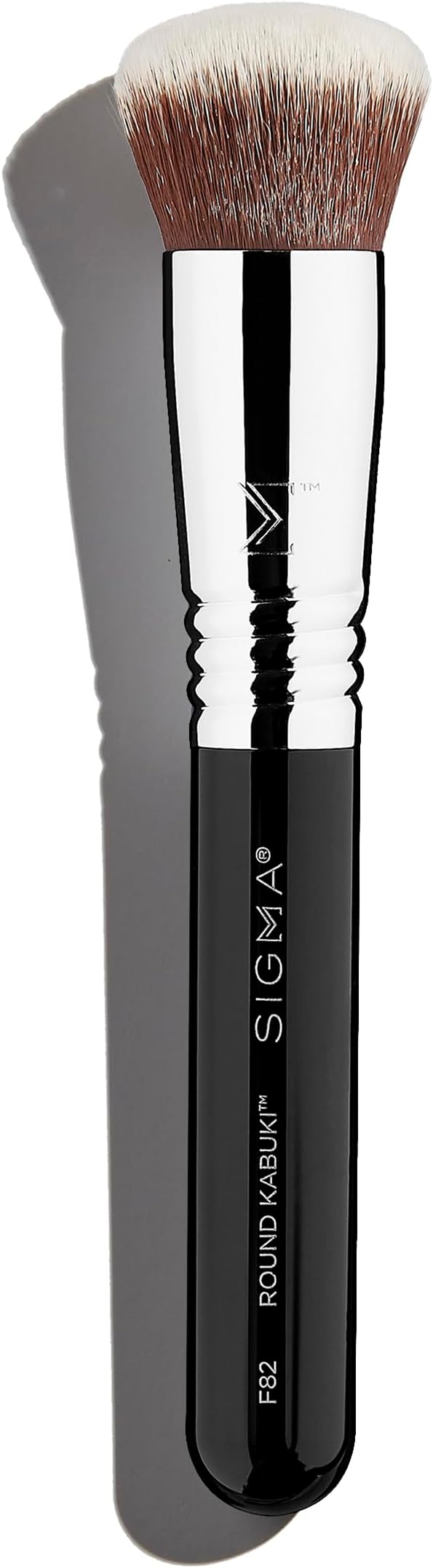 Sigma F82 Round Kabuki Foundation Brush - Vegan, Hypoallergenic, Synthetic