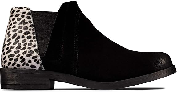 demi beat clarks boots