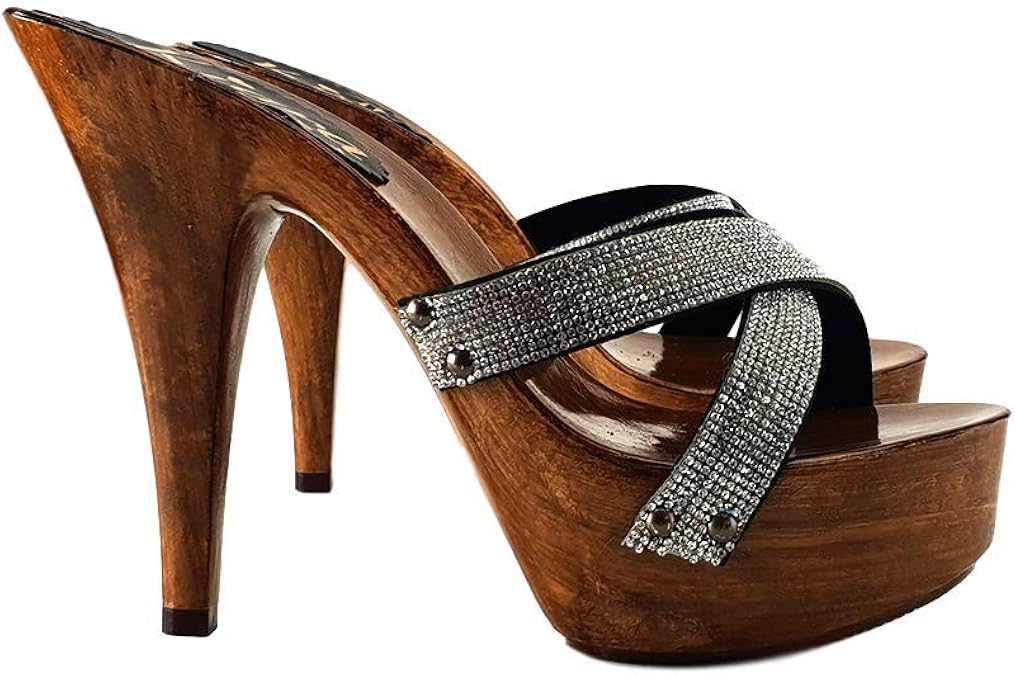kiara clogs