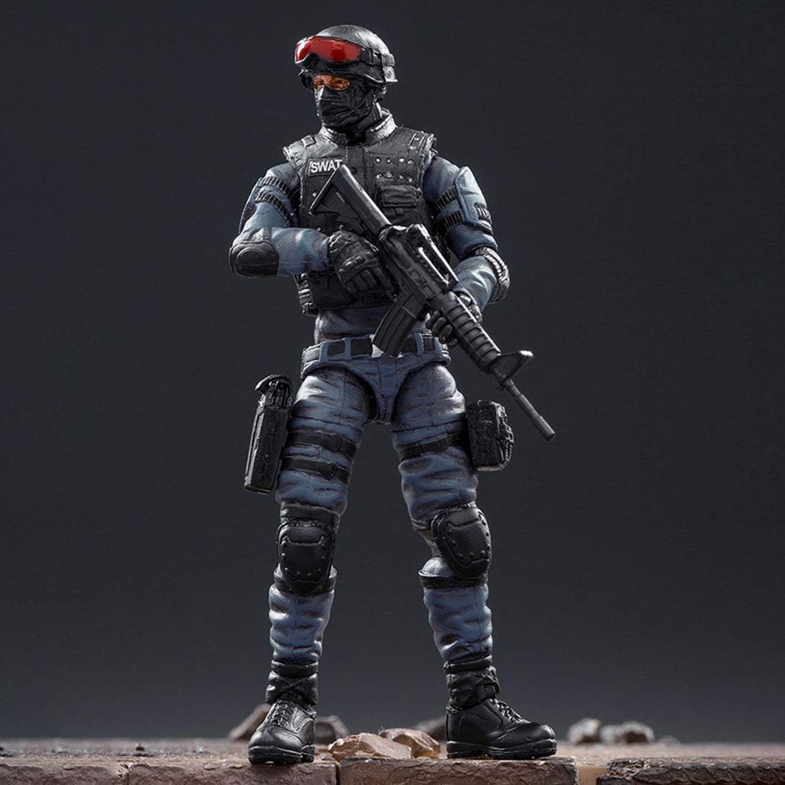 1 18 action figure accessories