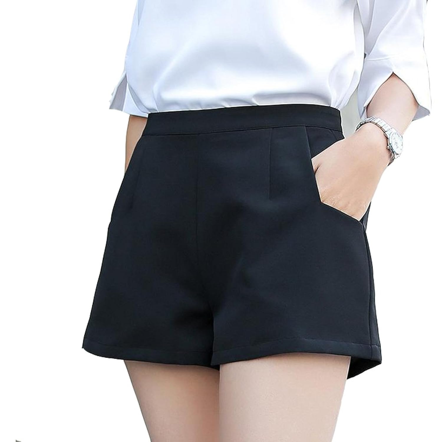 crazy prints fashionable black shorts for women