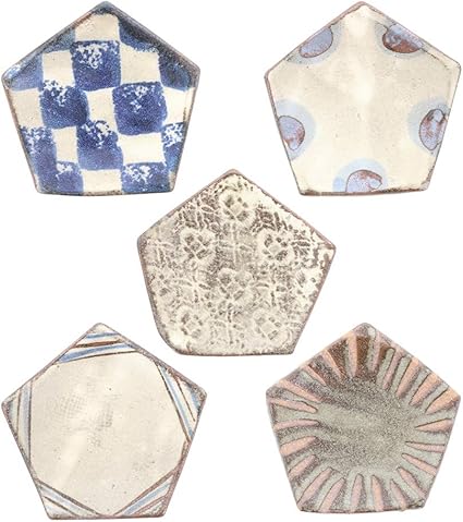 Amazon テーブルウェアイースト 五角小皿 土物 5柄セット 和食器 プレート お皿 皿 和カフェ カフェ食器 食器 豆皿 小皿 市松 水玉 レース 線文 抜絵十草 五角小皿 5柄セット テーブルウェアイースト 小皿 通販