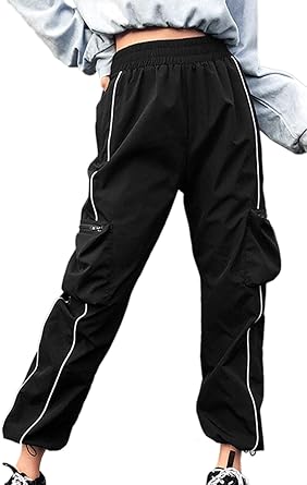 women's sweatpants with cargo pockets