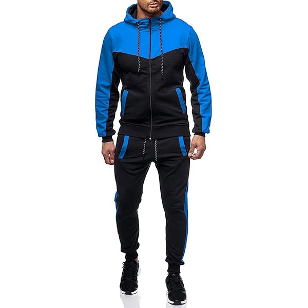 かつきくん着用 sweats どうしよ~ 明日発売の WCロゴ入りスウェットが めちゃくちゃ
