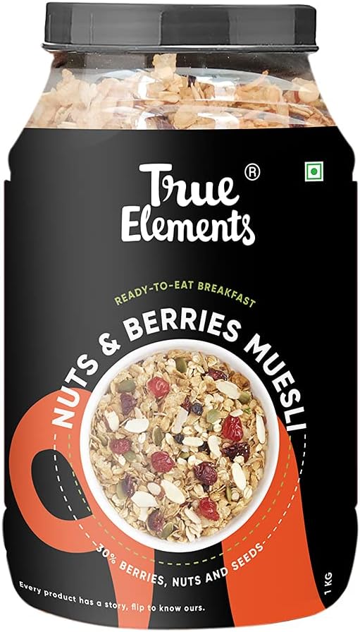 True Elements Crunchy Nuts & Berries Muesli with 30 Berries, Nuts and