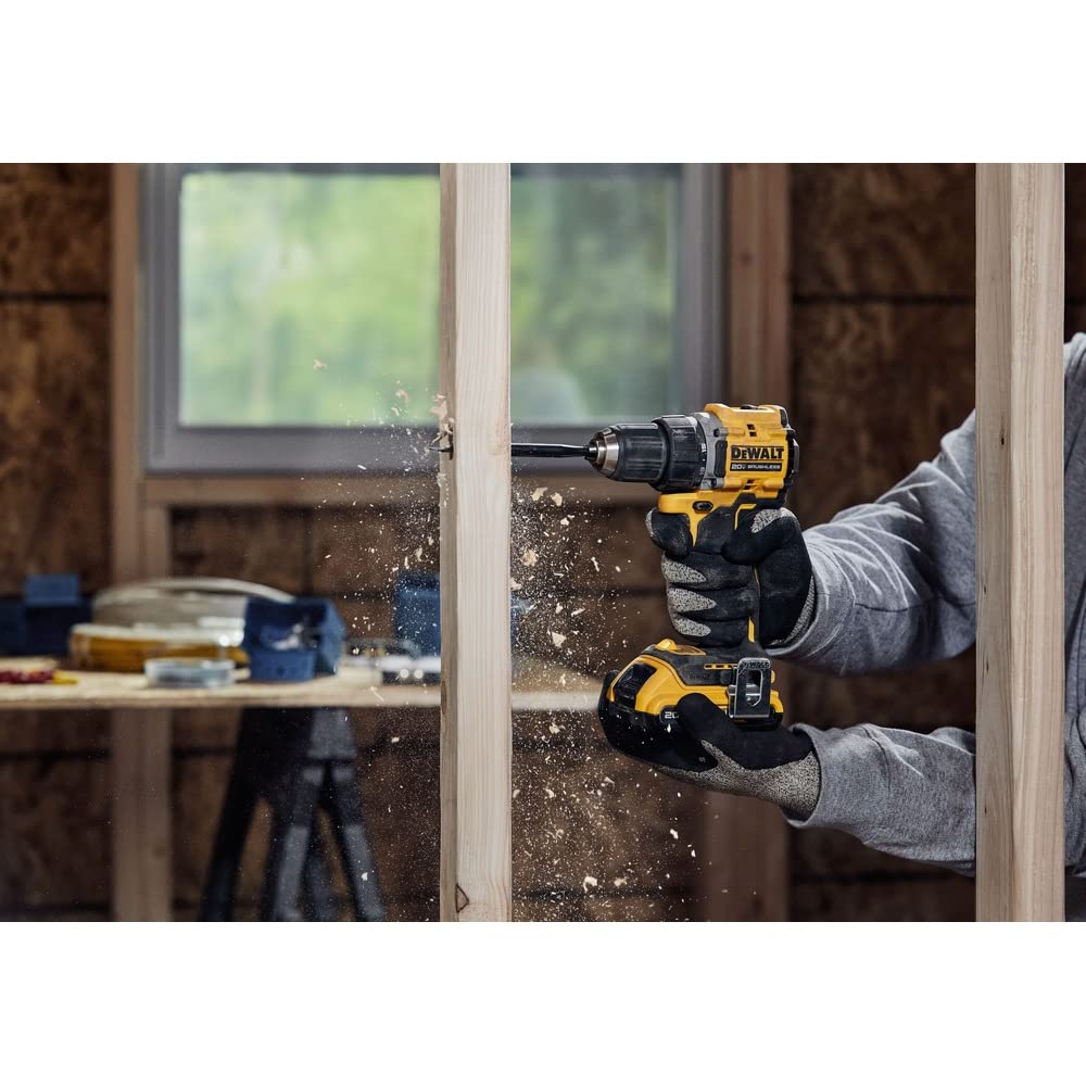 DEWALT DCD794D1 20V MAX ATOMIC COMPACT SERIES Brushless Lithium-Ion 1/2 in. Cordless Drill Driver Kit (2 Ah)