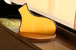 BOXCASA Orange Cat Decor Glass Figurine,Cat Ornaments Stained Glass Decoration,Handmade Cat Suncatcher for Window Sill Booktable,Cat Themed Gifts for Women Cat Lovers