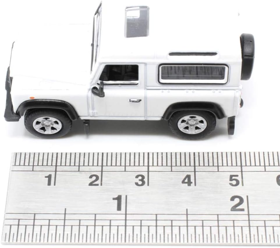 Oxford Diecast 1:76 Land Rover Defender 90 Station Wagon White (HK Reg) Collectable model 76LRDF012 - Image 5