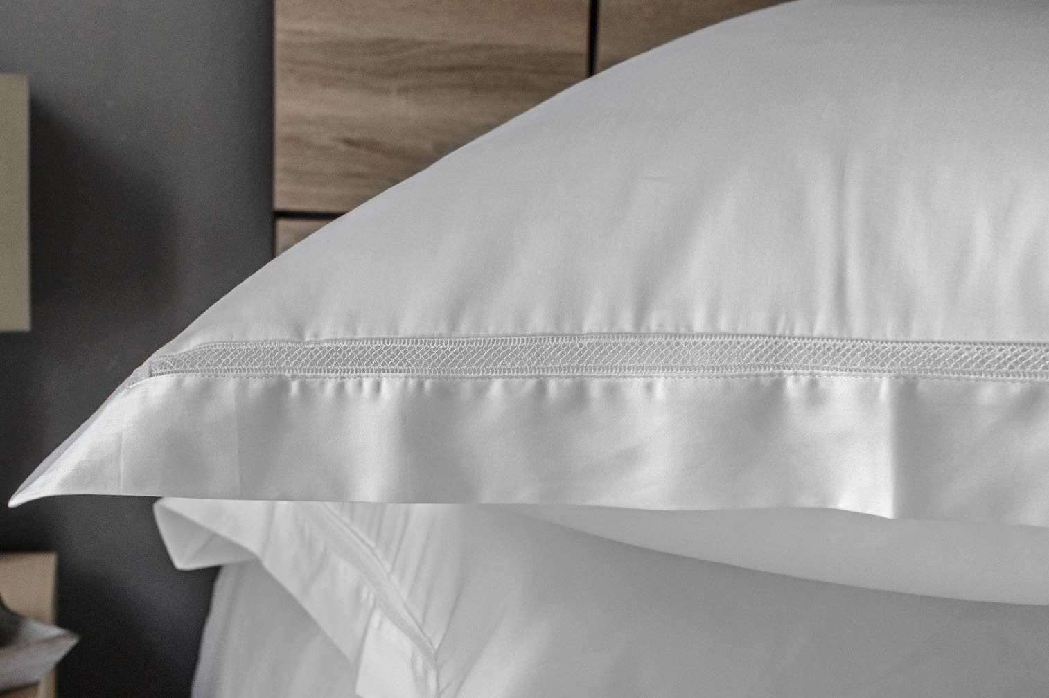 Victoria - Egyptian Cotton 300 Thread Count Pillowcase Oxford, 50x75+5 cm, Luxury Bedding Made in Portugal, White, Set of 2