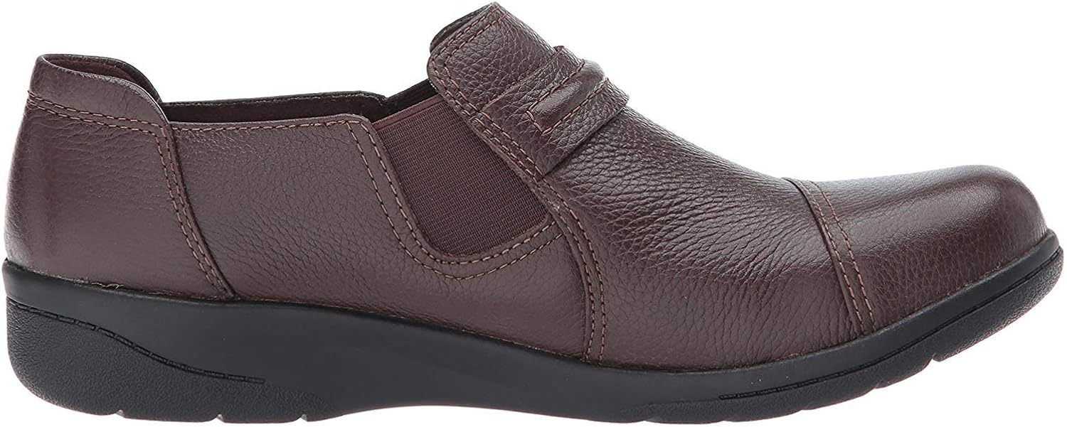 clarks women's cheyn madi loafer