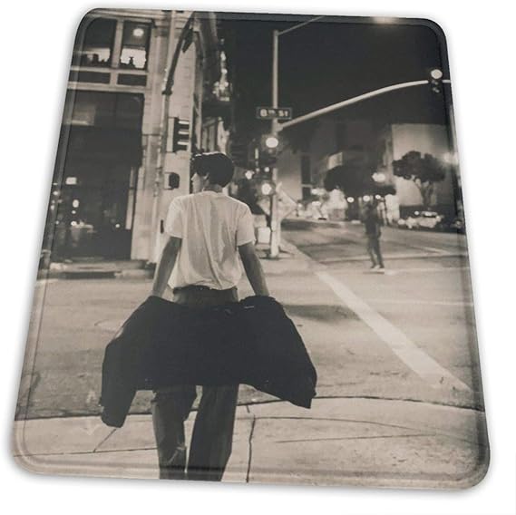 Amazon Co Jp マウスパッド 山崎賢人 アニメ マウスパッド ゲーミング マウスパッド デスク マウスパッド 滑り止め 防水 服 ファッション小物