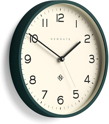 NEWGATE CLOCKS 時計 ニューゲート ④ Amazon.com: NEWGATE® Number Four Theatre wall Clock | Modern Round