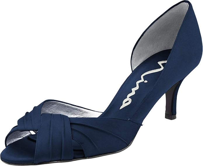 nina robbia pump