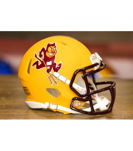 Amazon.com : North Carolina Tar Heels Riddell Speed Mini Replica Football  Helmet : Sports & Outdoors