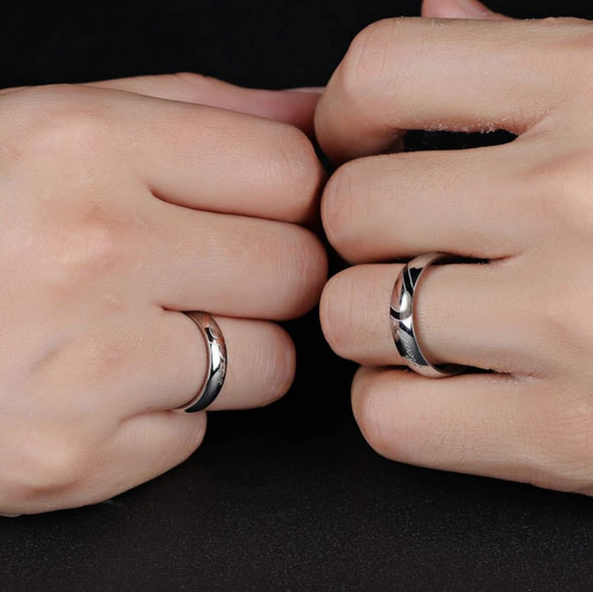 Drg Gioielli Fedine Fidanzamento Coppia Acciaio Mezzo Cuore Spezzato Incisione Nome Personalizzata Lui E Lei Semplici Con Incisione Amazon It Gioielli