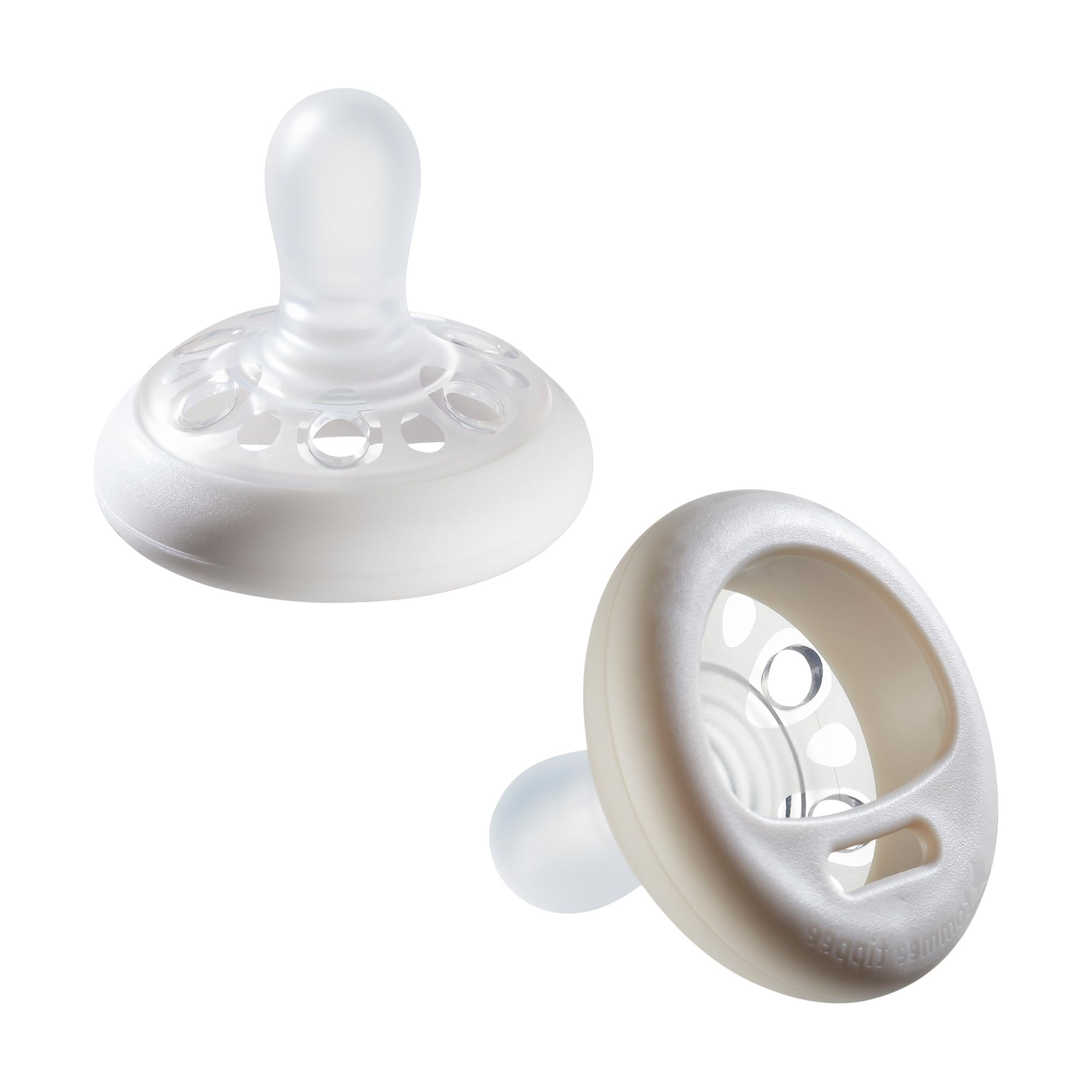 Tommee Tippee Breast-Like Soothers, 0-6m, 2 Pack, Skin-Like Feel, Silicone Nipple-Shaped Teat, Air Holes for Ventilation, Orthodontic Design, BPA-Free Dummy