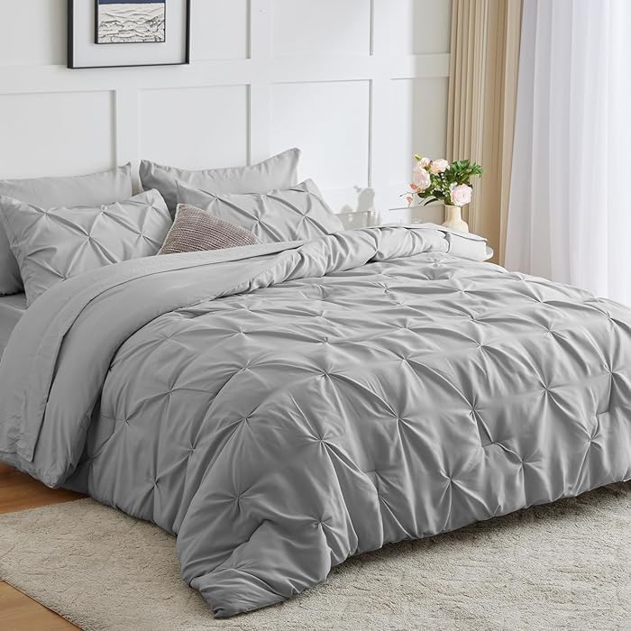 Comfort Collections Luxury Alford Alexander Pin Tuck Pinch Pleat Duvet Quilt Cover Reversible Diamond Bedding Set With Matching Pillowcases Silver Superking 260cm x 220cm Approximate