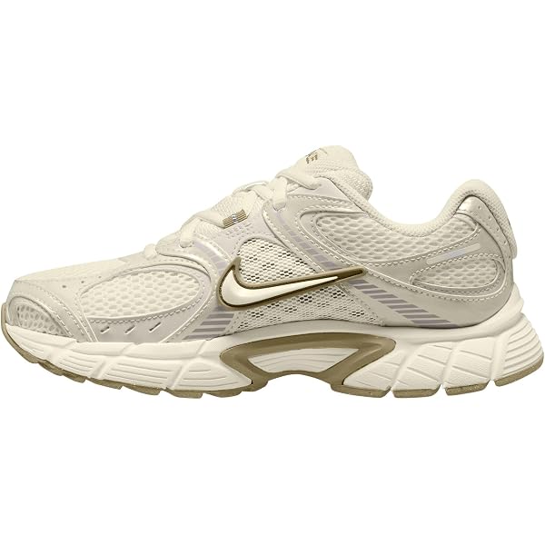 Nike TC 7900 Tênis feminino (DD9682-003, osso claro/marfim pálido