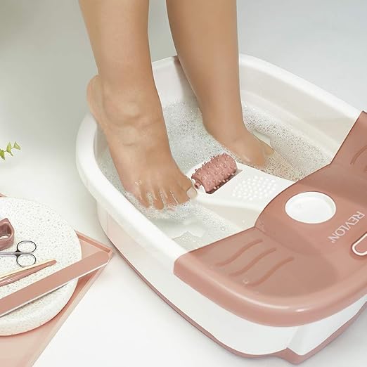 Revlon Rvfb7021puk Relaxing Bubbling Massage Pediprep Foot Spa With 9 Pieces Nail Care Set By Revlon Amazon De Drogerie Korperpflege