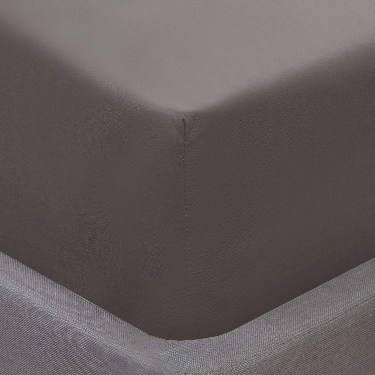 Sleepdown Super Soft Plain Dye Fitted Sheet Thermal Warm Cosy Bedsheet Bed Linen - Polyester Microfibre, Grey, Super King