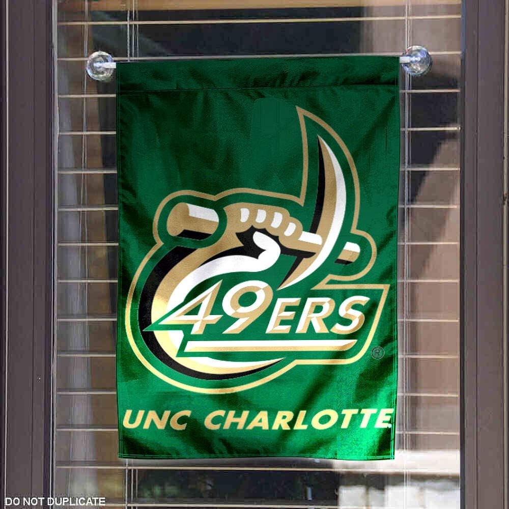 Amazon Com Unc Charlotte Garden Flag And Yard Banner Sports