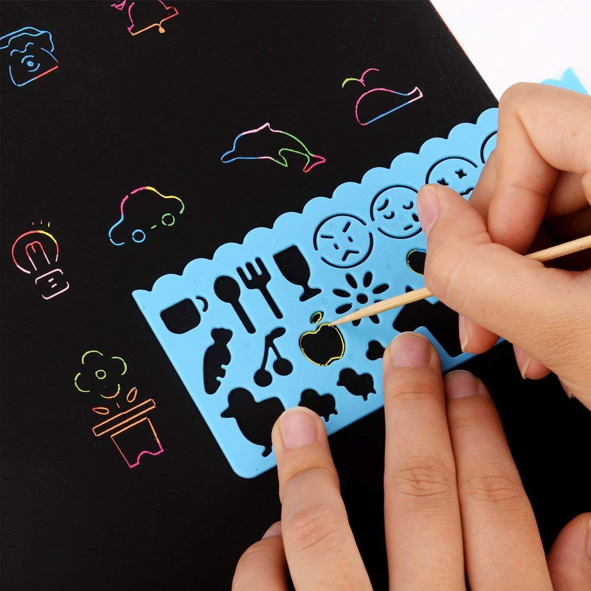 Блокнот с черными листами гравюра. Скретчинг рисование. Скретч рисунки на черном. Рисунки для скретч блокнота. Скретч бумага для рисования.